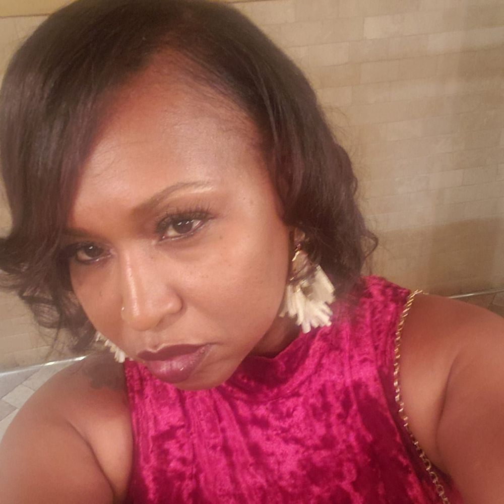 Meet your Posher, Stacy